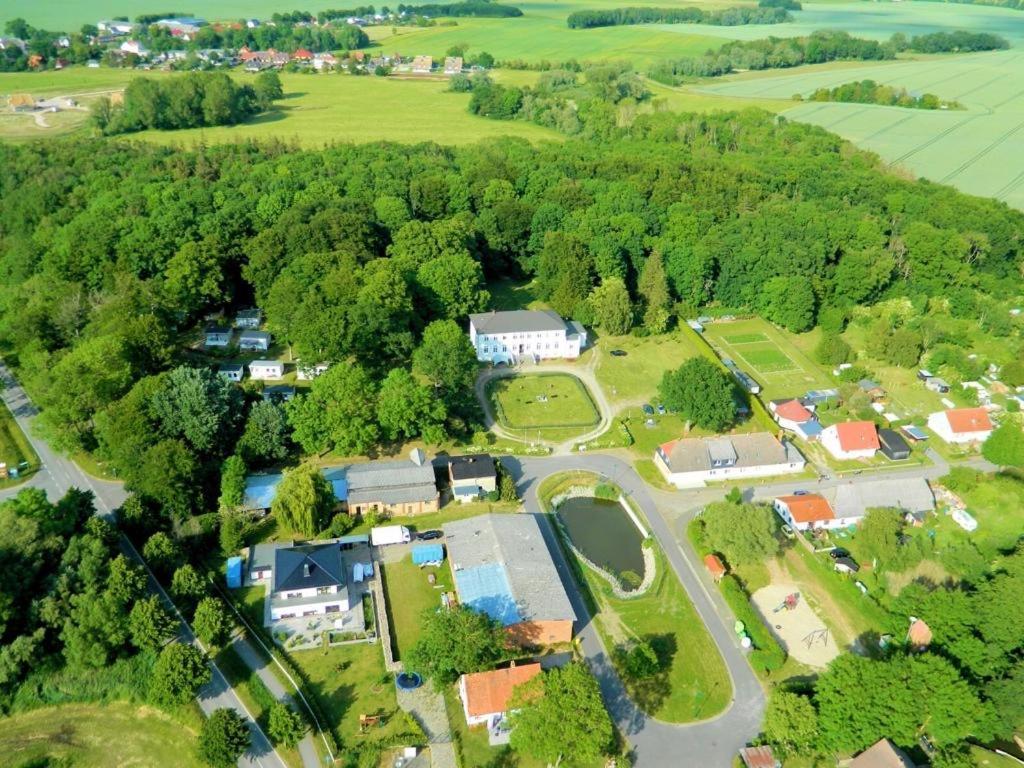 Bungalowpark Am Salzhaff Klein Stromkendorf Buitenkant foto